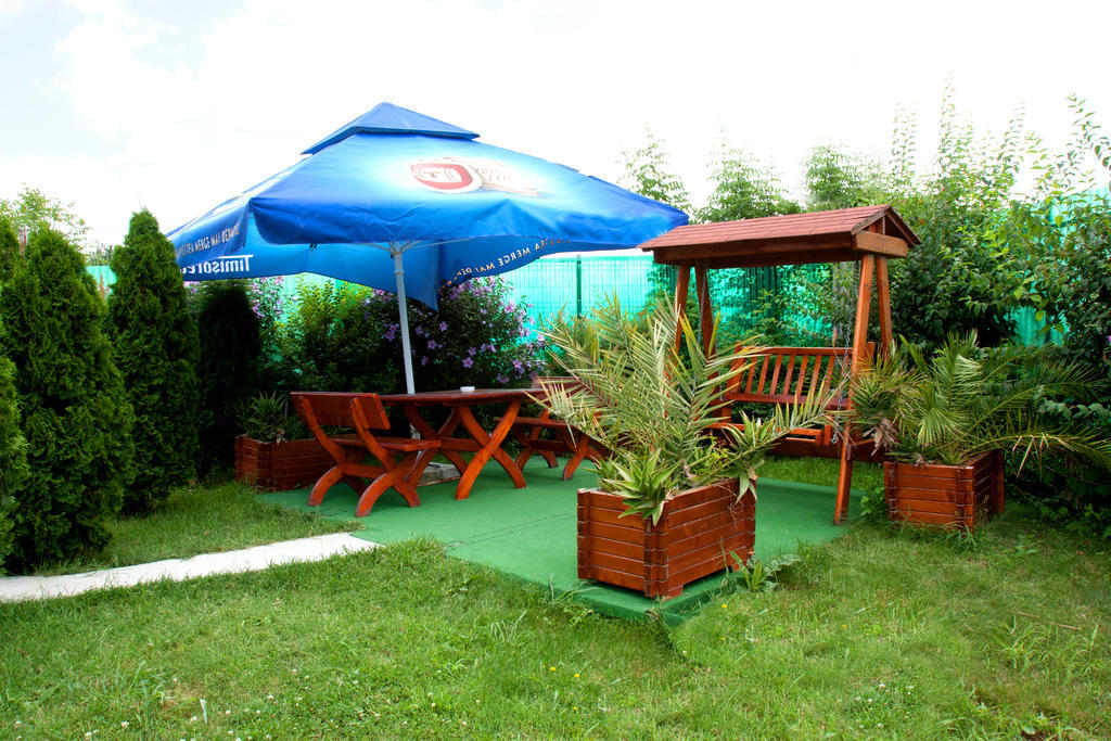 Denisa Hotel Otopeni Extérieur photo